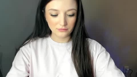 Eva online show from February 19, 2025, 12:22 pm