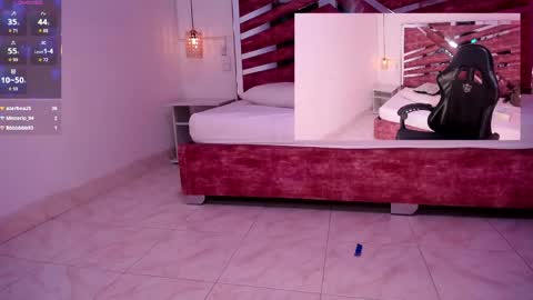 Snapshot of evabloom_ chatting on May 15, 2026, 10:50 pm EvaBloom online show from May 15, 2026, 10:50 pm