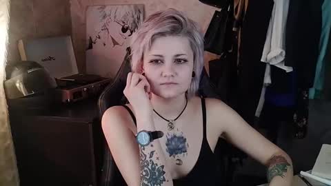 Eva Brownie online show from March 8, 2025, 11:27 am