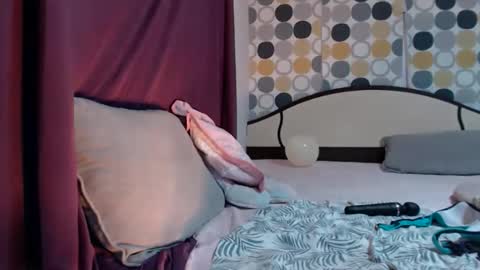 hornycrissyyourlove online show from October 11, 2025, 2:11 am