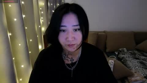 Eva online show from November 16, 2025, 4:01 pm