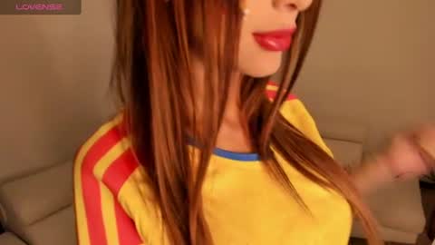 Snapshot of evagomez chatting on June 18, 2026, 3:18 am Eva Gomez online show from June 18, 2026, 3:18 am