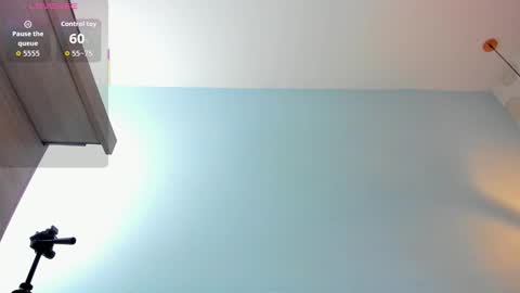 E V A  online show from February 21, 2026, 2:56 am