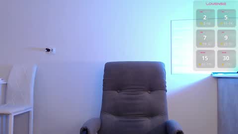 Eva online show from February 26, 2025, 5:09 am