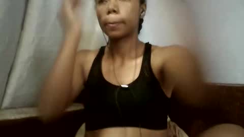 Snapshot of evahaldy chatting on February 4, 2026, 6:03 pm evahaldy online show from February 4, 2026, 6:03 pm