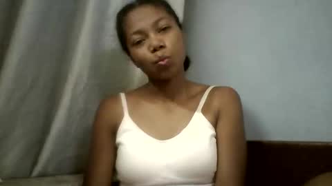 Snapshot of evahaldy chatting on February 9, 2026, 4:49 am evahaldy online show from February 9, 2026, 4:49 am