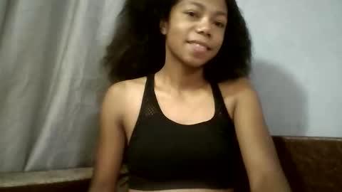 Snapshot of evahaldy chatting on February 17, 2026, 4:53 am evahaldy online show from February 17, 2026, 4:53 am