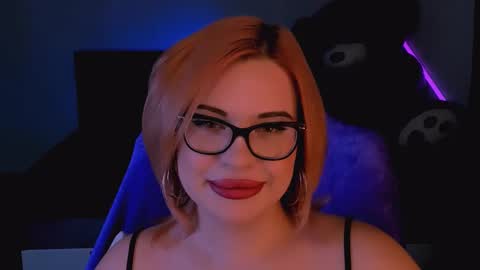 Eva online show from October 24, 2025, 11:01 pm