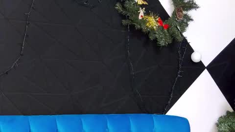 evaloviaa255 online show from December 17, 2025, 4:07 am