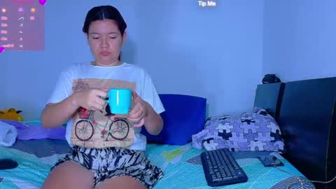 Snapshot of evaluna_02 chatting on June 8, 2026, 11:54 am evaluna_02 online show from June 8, 2026, 11:54 am