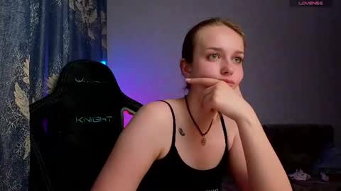 Snapshot of evalusion chatting on June 10, 2026, 7:02 pm Eva online show from June 10, 2026, 7:02 pm