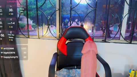 Snapshot of evamilff_ chatting on April 30, 2026, 8:57 pm Eva online show from April 30, 2026, 8:57 pm