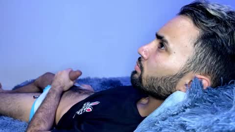 Snapshot of evan57036 chatting on December 10, 2024, 5:17 am evan57036 online show from December 10, 2024, 5:17 am