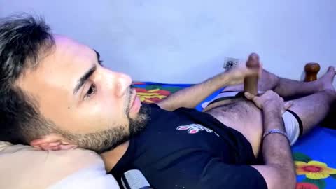 Snapshot of evan57036 chatting on January 4, 2025, 5:16 am evan57036 online show from January 4, 2025, 5:16 am