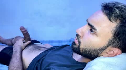 Snapshot of evan57036 chatting on January 24, 2025, 7:30 am evan57036 online show from January 24, 2025, 7:30 am