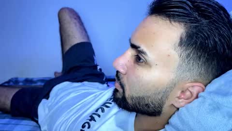 Snapshot of evan57036 chatting on February 18, 2025, 5:20 am evan57036 online show from February 18, 2025, 5:20 am