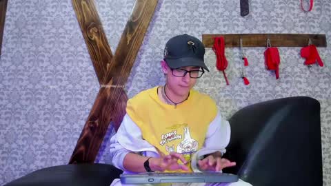 Evan Smitt online show from December 10, 2024, 6:11 am