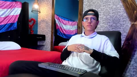 Evan Smitt online show from January 7, 2025, 2:53 am