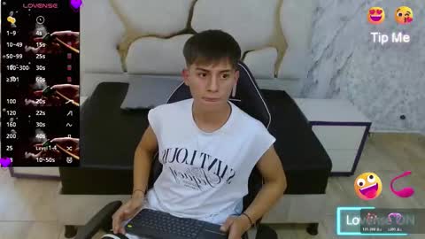 evan_tay online show from January 7, 2026, 3:53 am