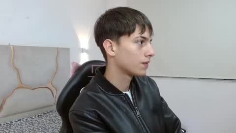 evan_tay online show from March 1, 2026, 3:08 am