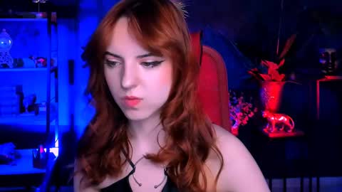 Eva  online show from March 7, 2025, 8:00 pm