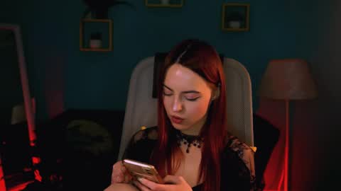 Snapshot of evanellson chatting on April 29, 2026, 6:03 pm Eva online show from April 29, 2026, 6:03 pm