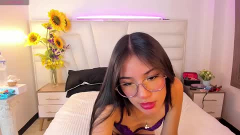 Evangeelin hills online show from September 20, 2025, 7:48 pm
