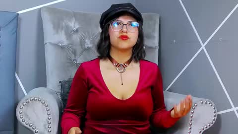 Miss Evangeline    online show from March 1, 2025, 3:32 am