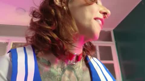 Evangelyne online show from October 4, 2025, 3:43 pm