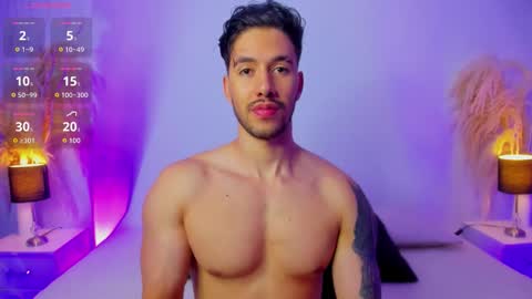 Snapshot of evans_opry1 chatting on October 8, 2025, 8:50 pm E V A N S online show from October 8, 2025, 8:50 pm