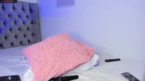 Eva Olimpo online show from March 18, 2026, 8:12 pm