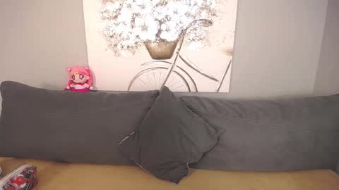 Snapshot of evarey_ chatting on October 14, 2025, 4:46 am Adelina online show from October 14, 2025, 4:46 am