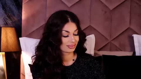 EvaRhea online show from October 8, 2025, 2:53 am