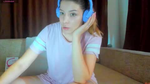 Eva online show from September 29, 2025, 7:46 am