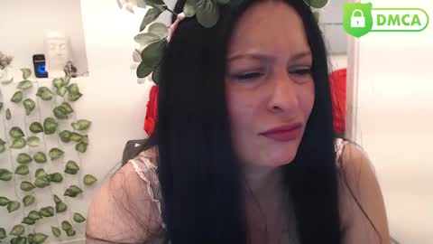 Eva Twiss online show from October 31, 2025, 12:50 pm