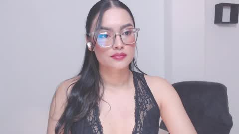 Snapshot of eve_rox18 chatting on April 18, 2026, 12:03 am Eve Rox18 online show from April 18, 2026, 12:03 am