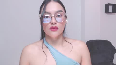 Snapshot of eve_rox18 chatting on April 19, 2026, 8:11 pm Eve Rox18 online show from April 19, 2026, 8:11 pm