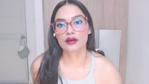 Snapshot of eve_rox18 chatting on June 24, 2026, 11:48 pm Eve Rox18 online show from June 24, 2026, 11:48 pm