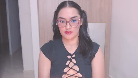 Snapshot of eve_rox18 chatting on July 23, 2026, 12:02 am Eve Rox18 online show from July 23, 2026, 12:02 am