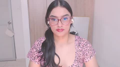 Snapshot of eve_rox18 chatting on July 28, 2026, 6:53 am Eve Rox18 online show from July 28, 2026, 6:53 am