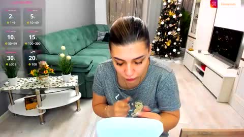 eveeevian online show from January 9, 2026, 4:43 pm