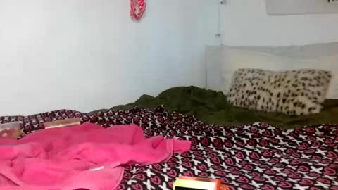 eveexxclusive online show from November 7, 2025, 9:04 pm