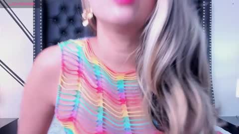 Evelin online show from December 1, 2025, 12:32 pm