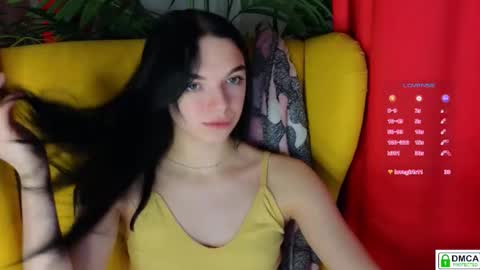 Snapshot of evelin_wow chatting on February 26, 2026, 4:17 pm evelin_wow online show from February 26, 2026, 4:17 pm
