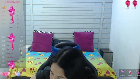 evelin zaens online show from January 12, 2025, 4:00 am