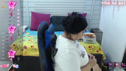 evelin zaens online show from January 19, 2025, 4:12 am