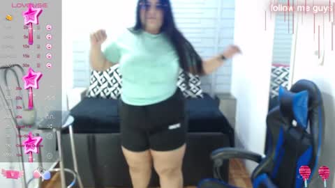 evelin zaens online show from January 30, 2025, 4:48 am