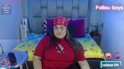 evelin zaens online show from October 29, 2025, 6:15 am