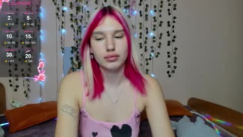 Evelina online show from November 21, 2025, 1:48 am