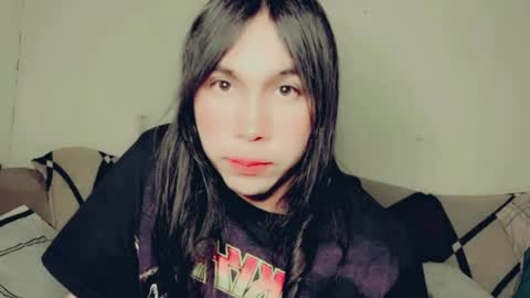 evelyn420521 online show from June 18, 2026, 9:14 am
